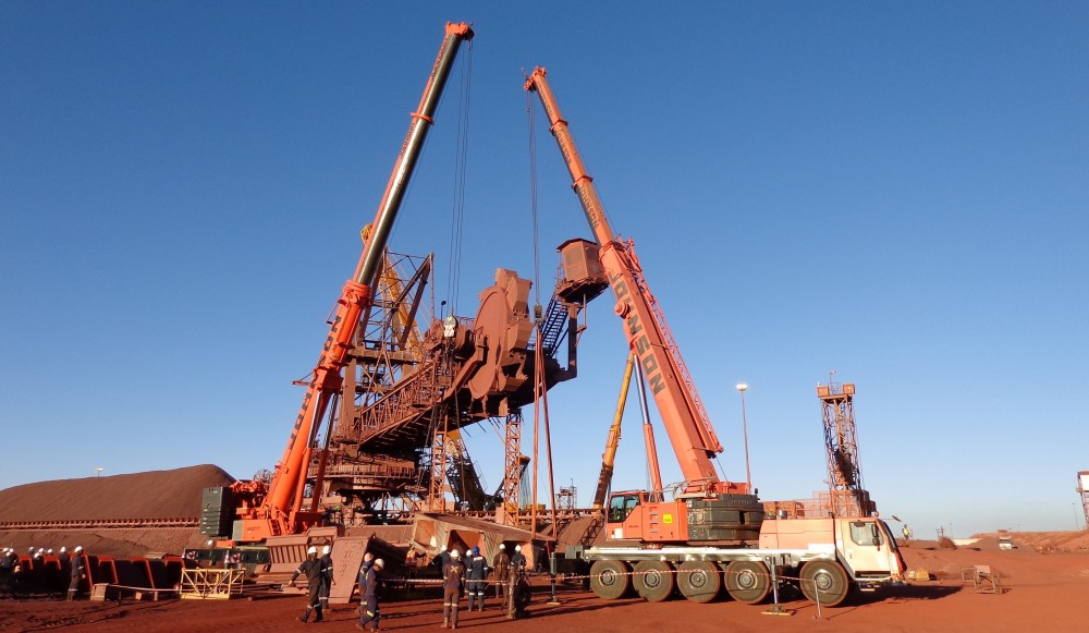 Kolomela mine celebrates two successful heavy lifts with Johnson Crane Hire