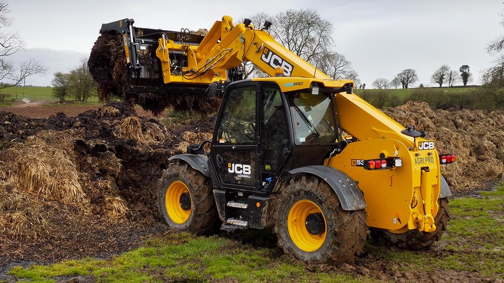 JCB OFFERS BEST OF BOTH WORLDS WITH NEW DUALTECH VT TRANSMISSION