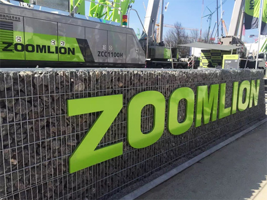Zoomlion Strikes a Brilliant Pose at Bauma 2016 in Germany