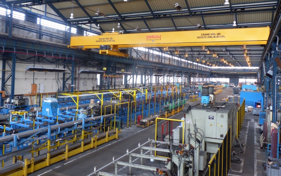 Check out Video of this Pelloby’s overhead Crane Rotating on a turntable.