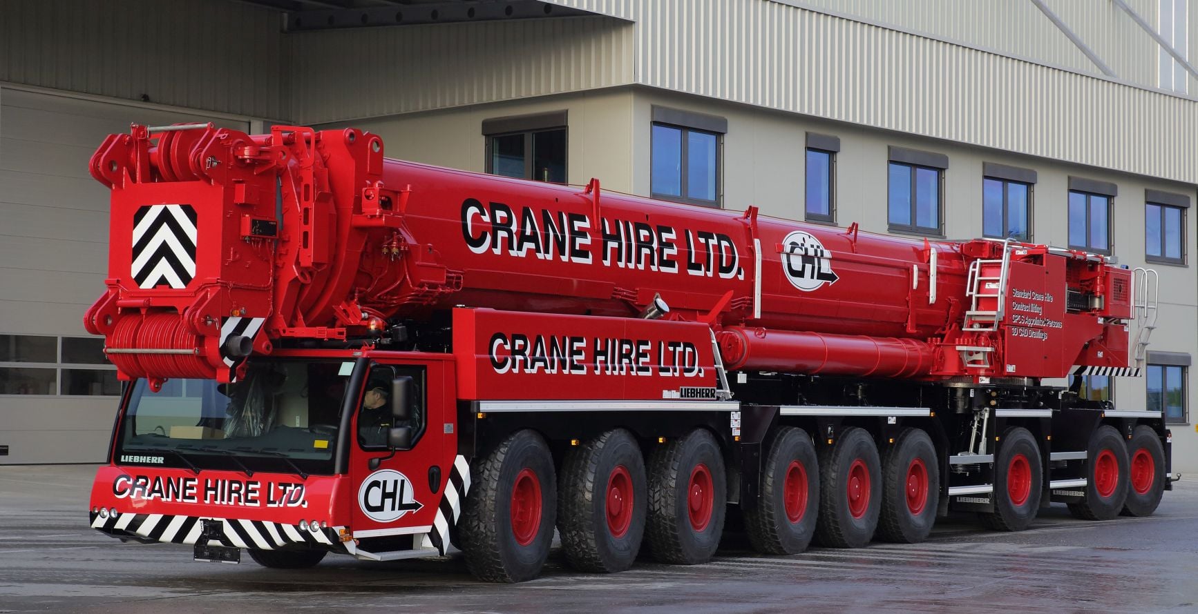 Videos of Crane Hire LTD lifting a Boeing 767 with a 750ton Liebherr