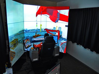Huisman Singapore introduces new 400mt Offshore Mast Crane simulator