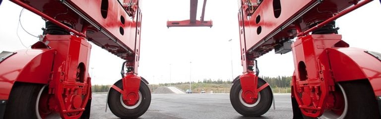 Kalmar Wins Order For Nine Diesel Electric Straddle Carriers From