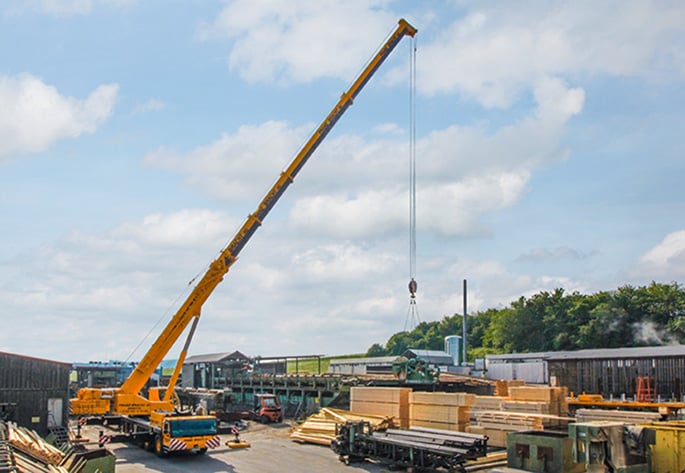Three new Liebherr LTM 1160-5.2 mobile cranes for Bracht