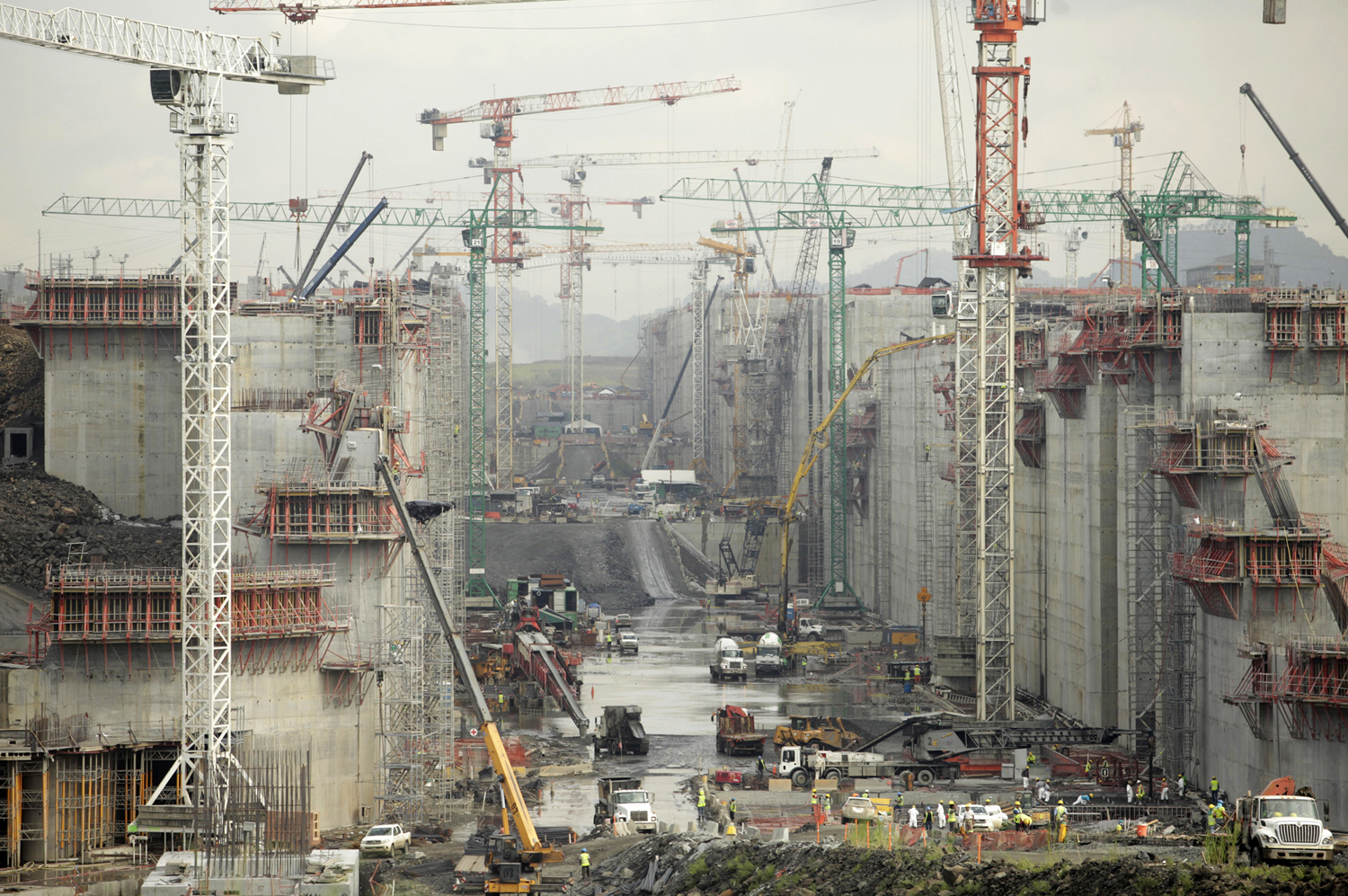 IN PICTURES The 5 4 Billion Panama Canal Expansion Project Opens   Panama Canal Project 