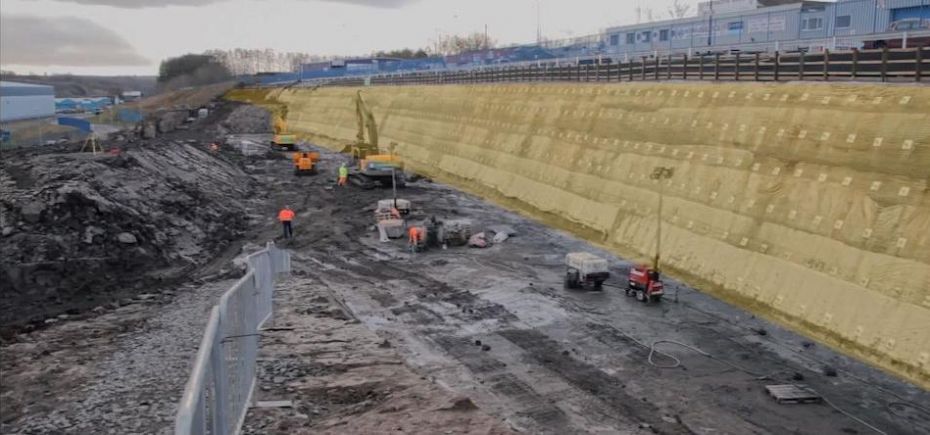 Europe’s largest reinforced earth wall structure completed thanks to the Komatsu PC210LCi-10 Intelligent Excavator