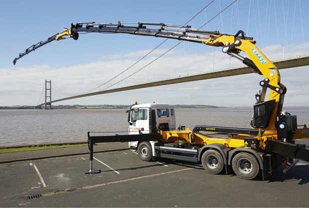 Commercial vehicle specialist Martin Williams (Hull) Ltd becomes Britain’s only dealership for Italian-made Effer cranes.