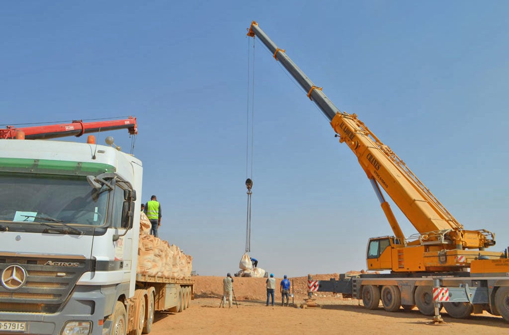 Ajoure Cranes Liebherr LTM 1200-5.1 delivered life saving aid to stranded Syrians across the Jordanian border