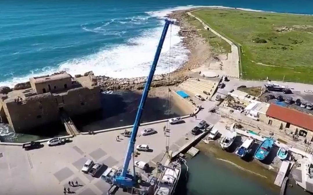 Tranquil boat launch video at Paphos Port in Cypus with 200-ton Terex-Demag AC 200-1 crane