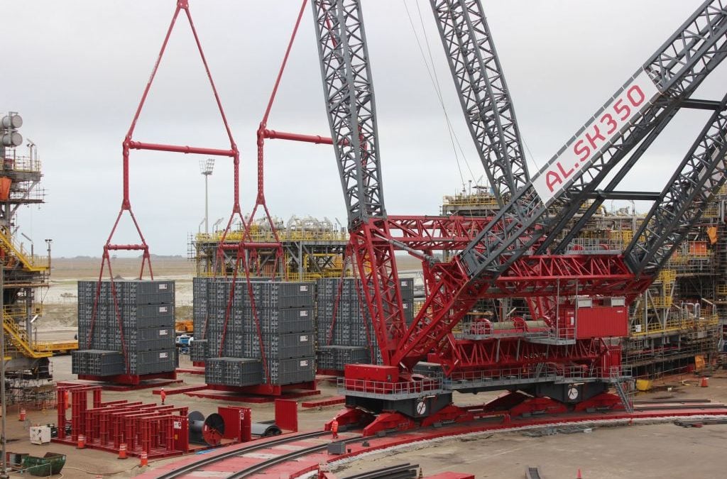 ALE Heavy Lift performs load test of world’s largest capacity land based crane