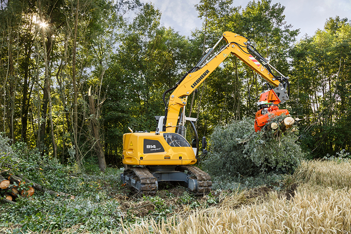 Liebherr R 914 Compact crawler excavator – Landscaping made easy