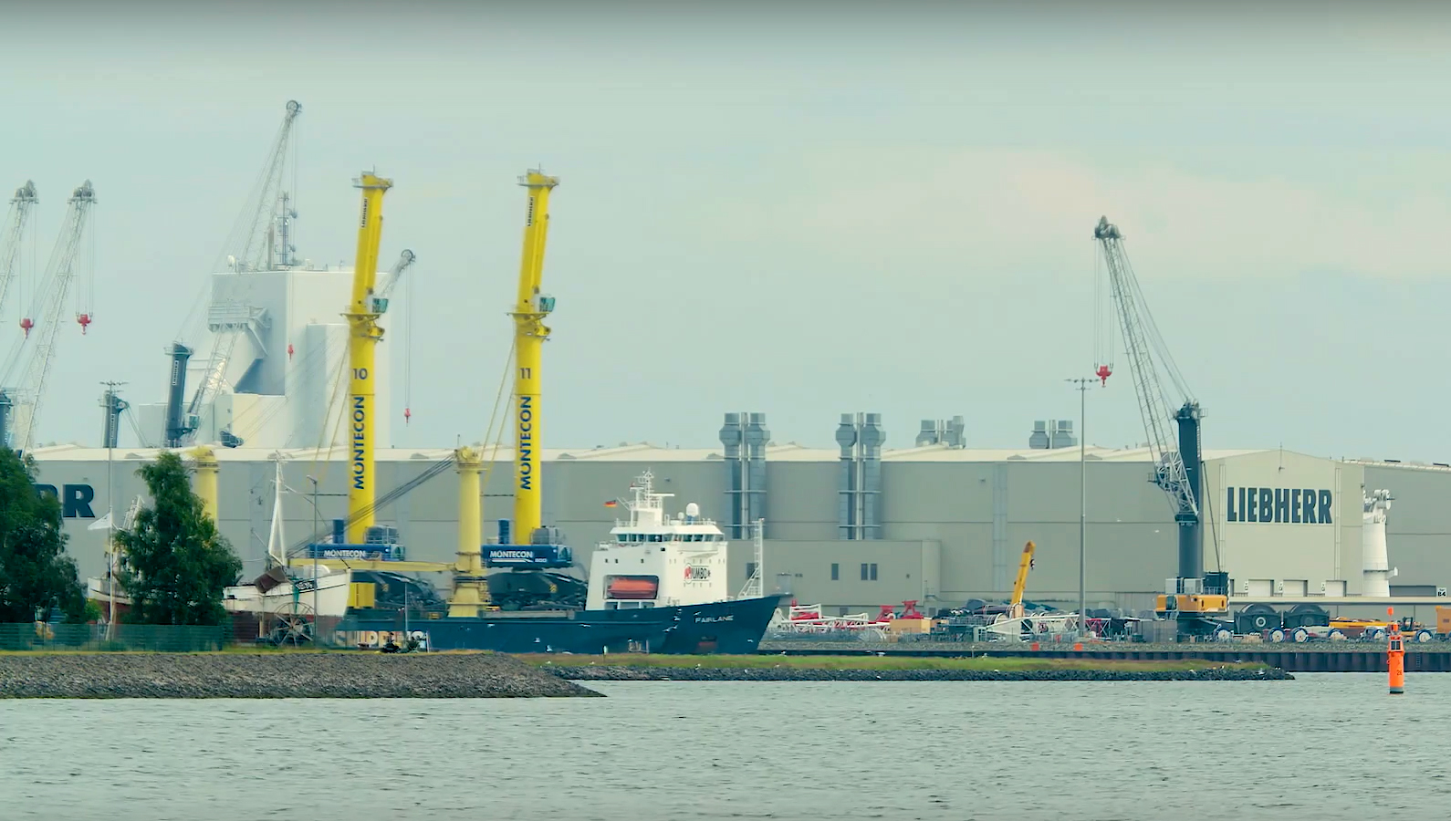 Official video of Liebherr's Maritime Cranes Manufacturing Plant