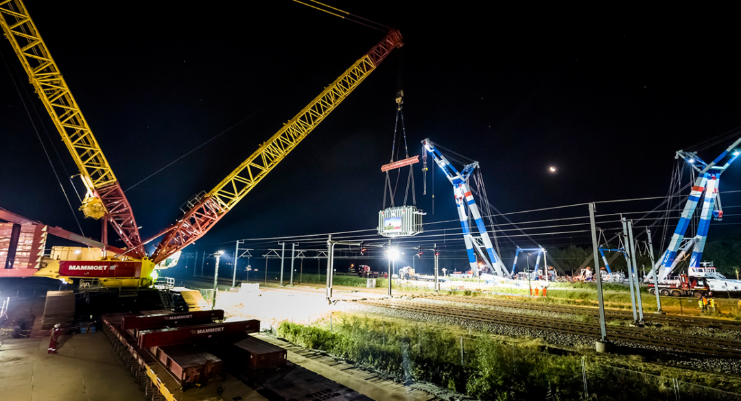 325-ton Transformer Transported And Lifted By Mammoet In Turnkey 