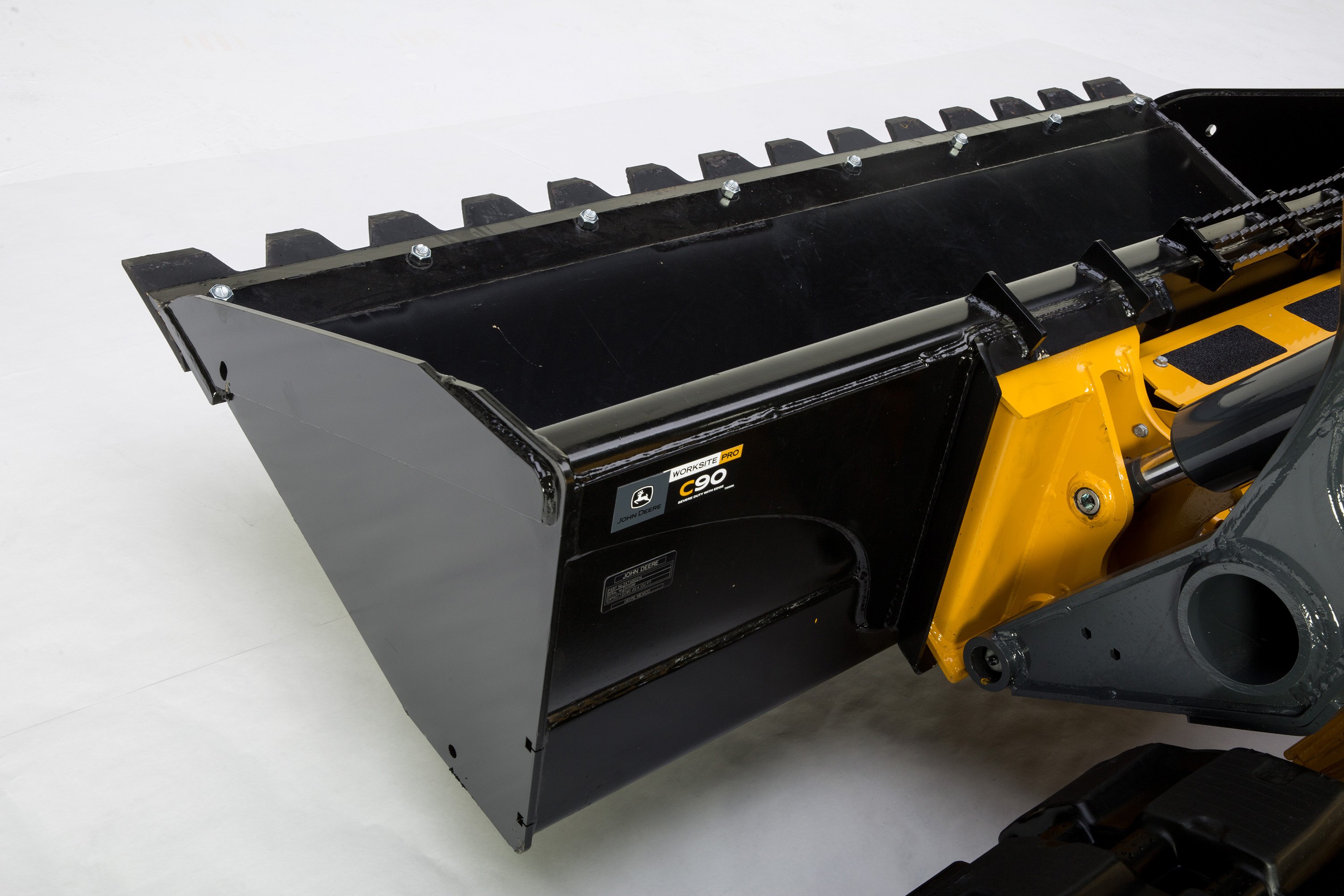 John Deere Collaborates With Agtek To Offer 90 Inch Severe Duty