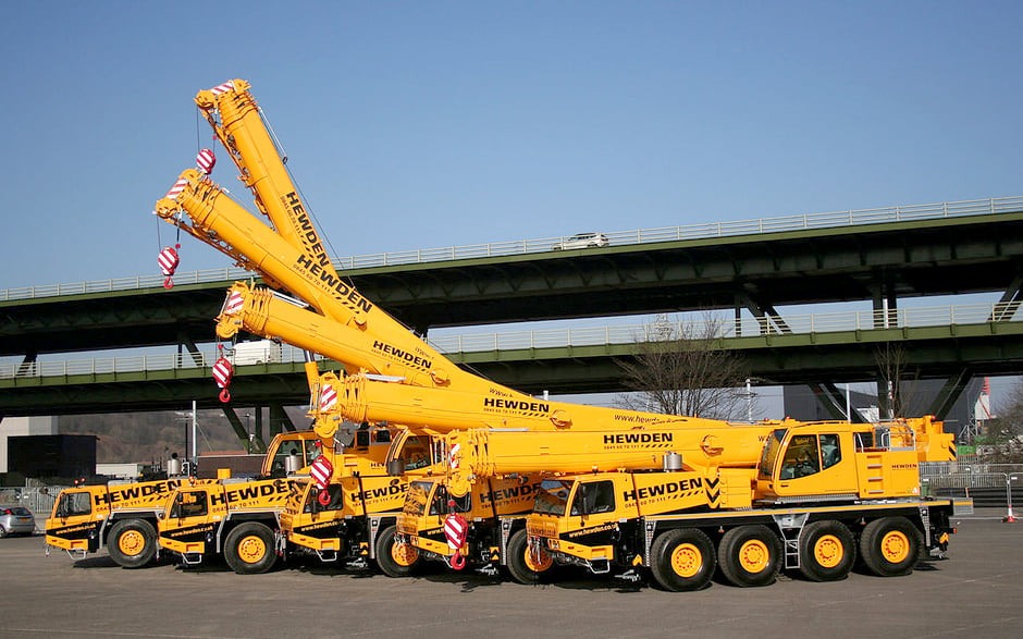 127 Hewden Cranes & Lifts going to Euro Auctions after collapse