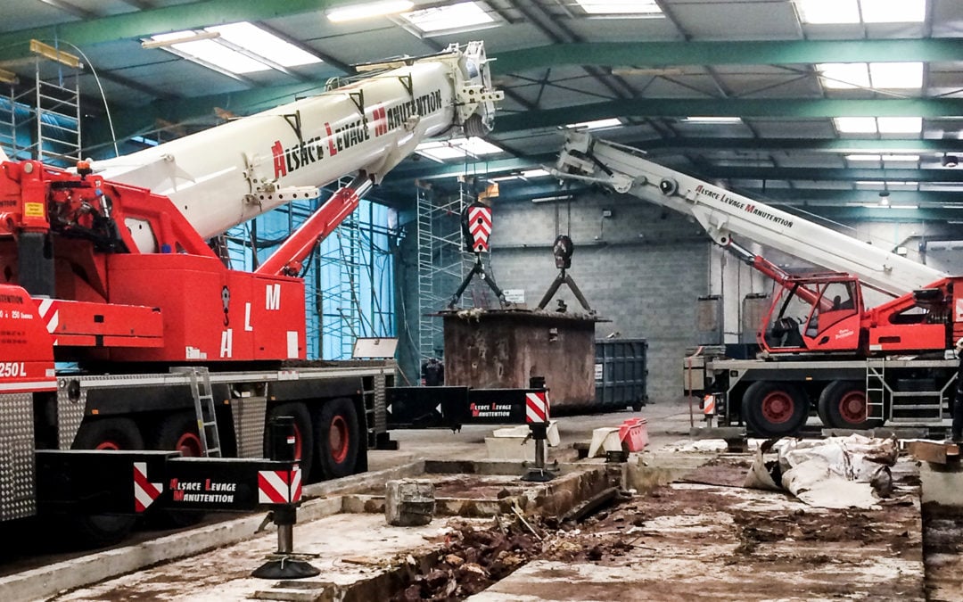 Alsace Levage Manutention completes challenging indoor tandem lift with Groves