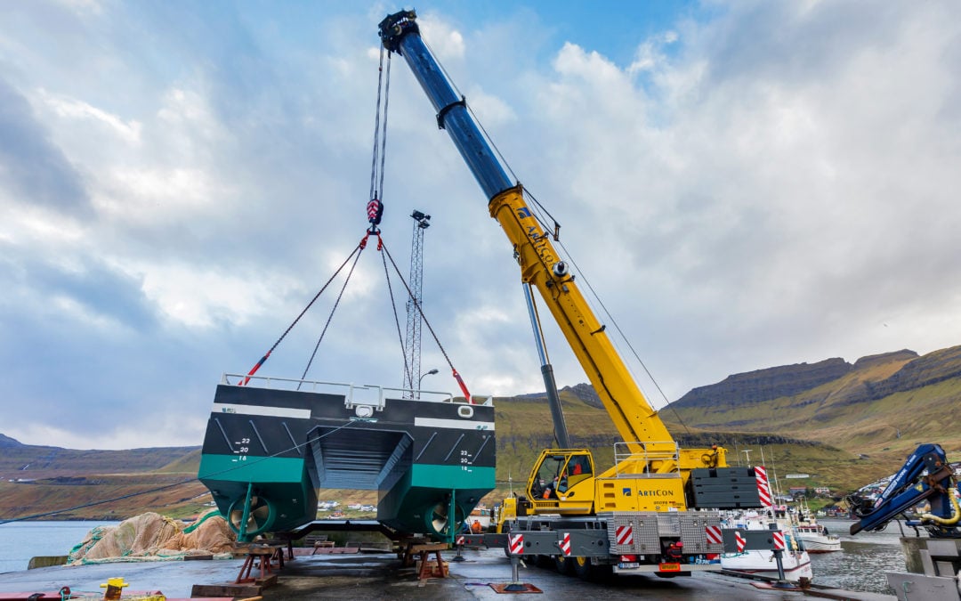 ArtiCon expands Faroe Islands fleet with a Grove GMK5250L All Terrain Crane