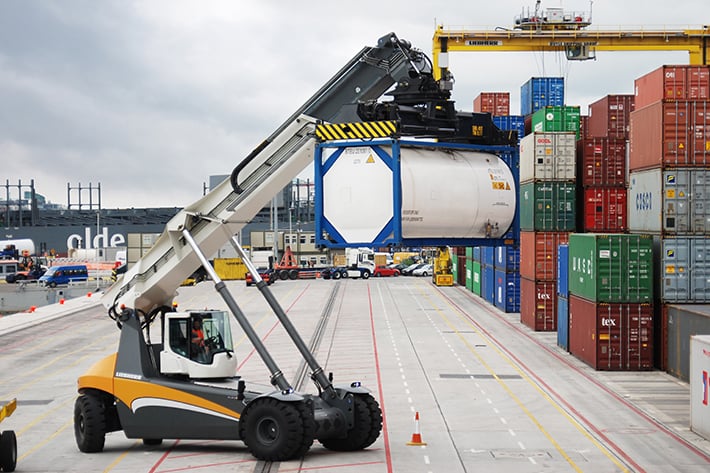 Doyle Shipping Group takes delivery of the new Liebherr LRS 545 Reach Stacker ar Dublin Port