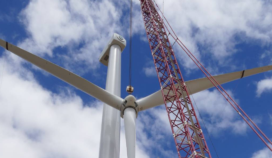Mammoet erects 75 turbines for the Ararat Wind Farm in Australia