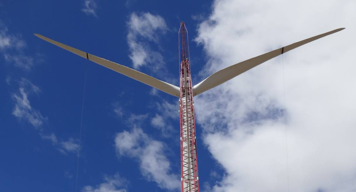 mammoet-crane-windfarm-ararat-3 - Copy