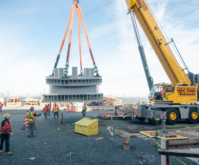 Construction of one of the world’s largest Ferris wheels is underway in New York City, and a Grove GMK6400 has helped contractors to build its foundation. The structure—dubbed the New York Wheel—will stand 630 ft tall when it’s completed on the northern shore of Staten Island.