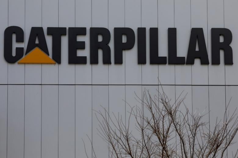 Caterpillar shuts plant in Aurora, Illinois, that employs 800