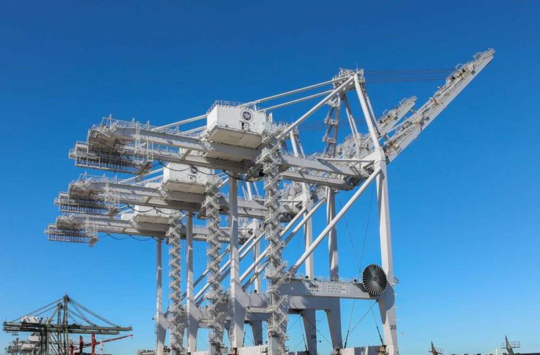 Three ZPMC ship to shore cranes valued @ $33.5M arrive in Port Houston ...