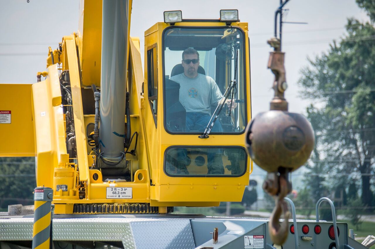 OSHA Crane Operator Certification Deadline is now set for November 10th