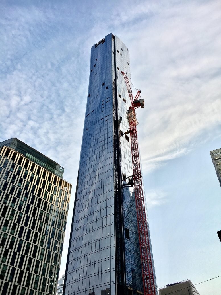 Wolffkran-luffing-jib-tower-crane (2)