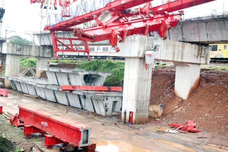 Jakarta alarmed by another collapse in a series of construction accidents; 4 dead, 5 injured