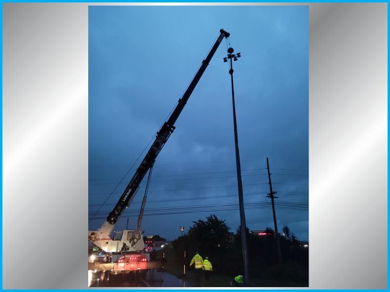 Allied Crane and Rigging works overtime after Tornado with Link-Belt Truck Crane
