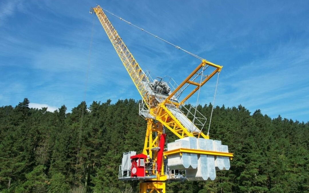 JASO introduces the 18-ton J198HPA Hydraulic Luffing Jib Tower Crane